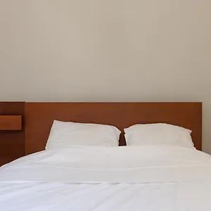 dify-moderne-hotel-de-ville.hotels-rhonealpes.com/