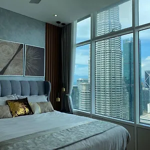 Sky Suites Klcc By Luna Suites 公寓